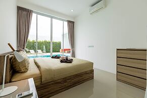 Modern 4 Bedroom Pool Villa - KHA5