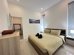 Modern 4 Bedroom Pool Villa - KHA5