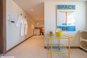 Time Terminal Hotel Daejeon 1st by Aank