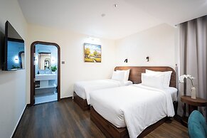 Hato Saigon Boutique Hotel & Rooftop