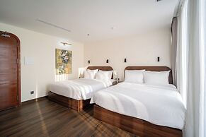 Hato Saigon Boutique Hotel & Rooftop