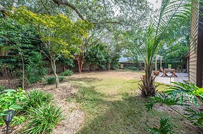 Niceville Dream Home Sleeps 13