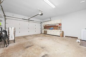 Niceville Dream Home Sleeps 13