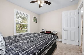 Niceville Dream Home Sleeps 13