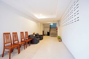 Tri's Miracle Kata Beach Side