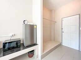 Tri's Miracle Kata Beach Side