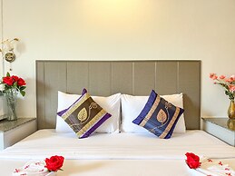 Tri's Miracle Kata Beach Side