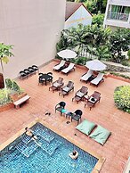 Tri's Miracle Kata Beach Side