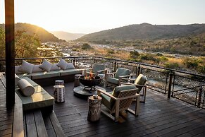 Madwaleni River Lodge - Babanango Game Reserve