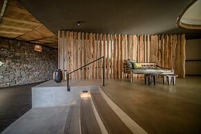 Madwaleni River Lodge - Babanango Game Reserve