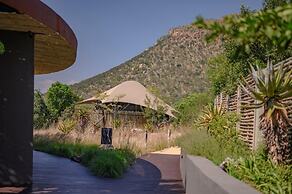 Madwaleni River Lodge - Babanango Game Reserve
