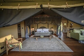 Madwaleni River Lodge - Babanango Game Reserve