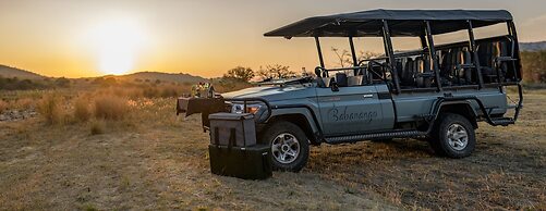 Madwaleni River Lodge - Babanango Game Reserve