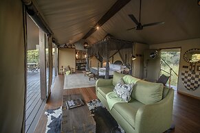 Madwaleni River Lodge - Babanango Game Reserve