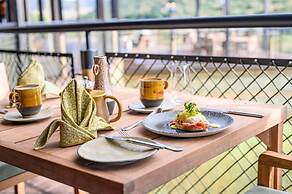 Madwaleni River Lodge - Babanango Game Reserve