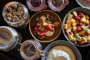 Madwaleni River Lodge - Babanango Game Reserve