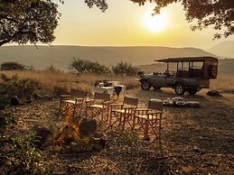 Madwaleni River Lodge - Babanango Game Reserve