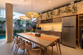 Best Selling 2 Bedrooms Villa in Central Seminyak