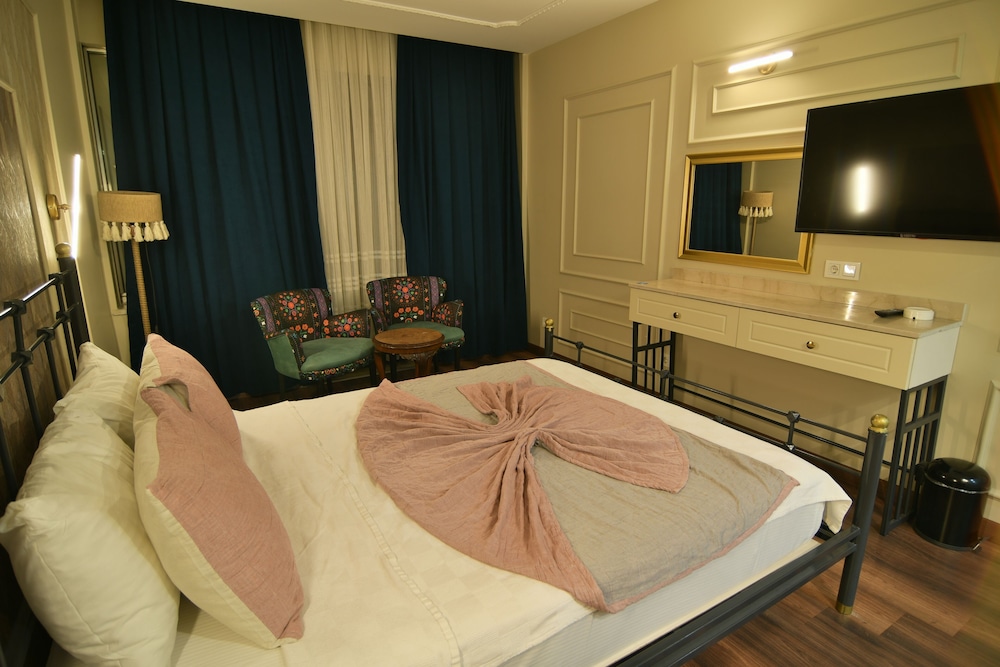 SUR PALACE HOTEL