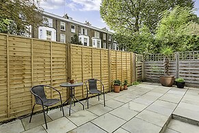 Beautiful Abode in Kensington Olympia