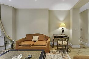 Beautiful Abode in Kensington Olympia