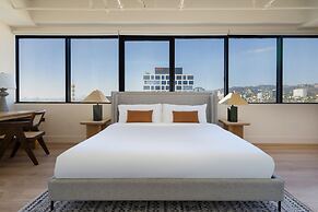 Kasa Sunset Los Angeles