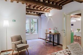 Casa Al Dipinto in Lucca