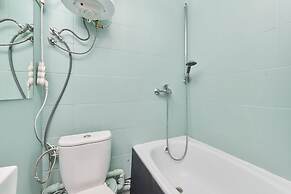 Studio z Antresolą by Renters