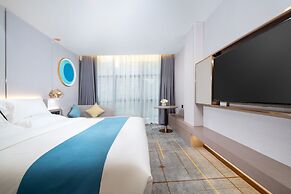 Poltton International Hotel