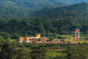 CosmicStays Rajgad Vista - Stay & play