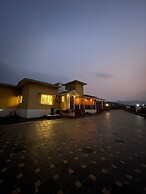 CosmicStays Rajgad Vista - Stay & play