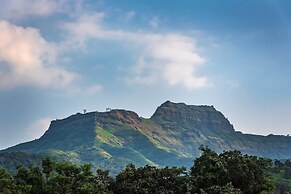 CosmicStays Rajgad Vista - Stay & play