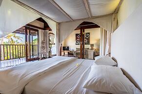 Pristine Villa Yuyu Balian