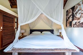 Pristine Villa Yuyu Balian