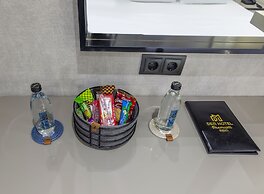 Dem Premium Hotel - Round Trip Airport Service - Istanbul Internationa