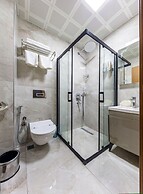 Dem Premium Hotel - Round Trip Airport Service - Istanbul Internationa