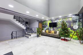 Dem Premium Hotel - Round Trip Airport Service - Istanbul Internationa