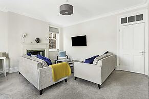 Beautiful Abode In Fulham Broadway