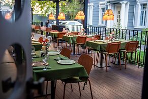 Twenties Hotel