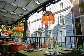 Twenties Hotel