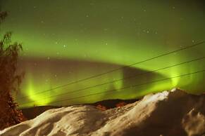 Cozy Stuga With Mountain & Northern Lights View