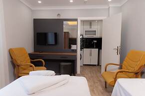 GLORIA BOUTIQUE HOTEL