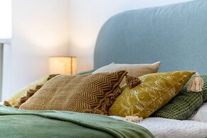 Designer Apartments - Near Danube