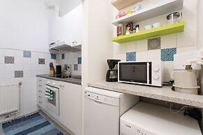 Designer Apartments - Near Danube