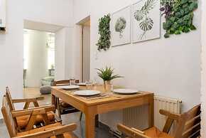 Designer Apartments - Near Danube