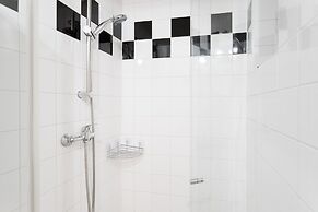 Designer Apartments - Near Danube