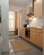 Designer Apartments - Near Danube
