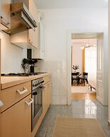 Designer Apartments - Near Danube