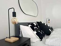 Designer Apartments - Near Danube