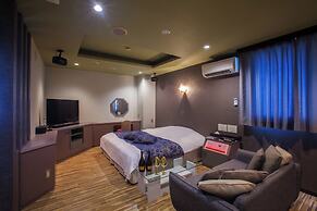 HOTEL FOURSEASON - Adults Only -